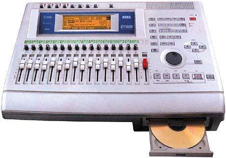 Korg  D 1600