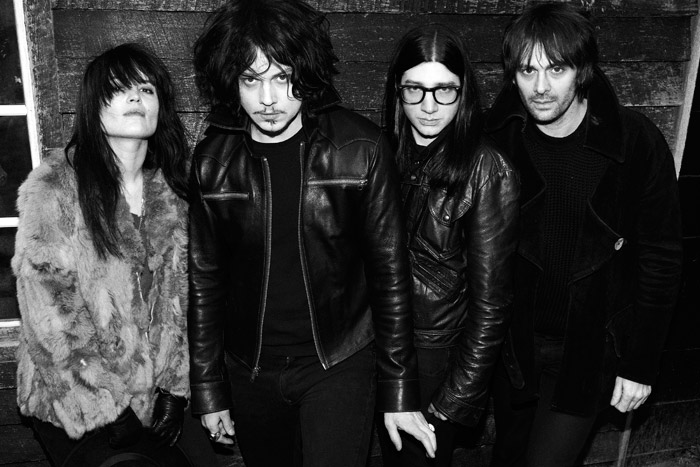 album the dead weather